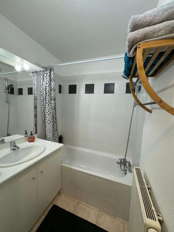 Appartement Calme Avec Balcon, A 4Km Du Centre, Parking, Wi-Fi, Netflix Gratuit Strasbourg Exteriör bild